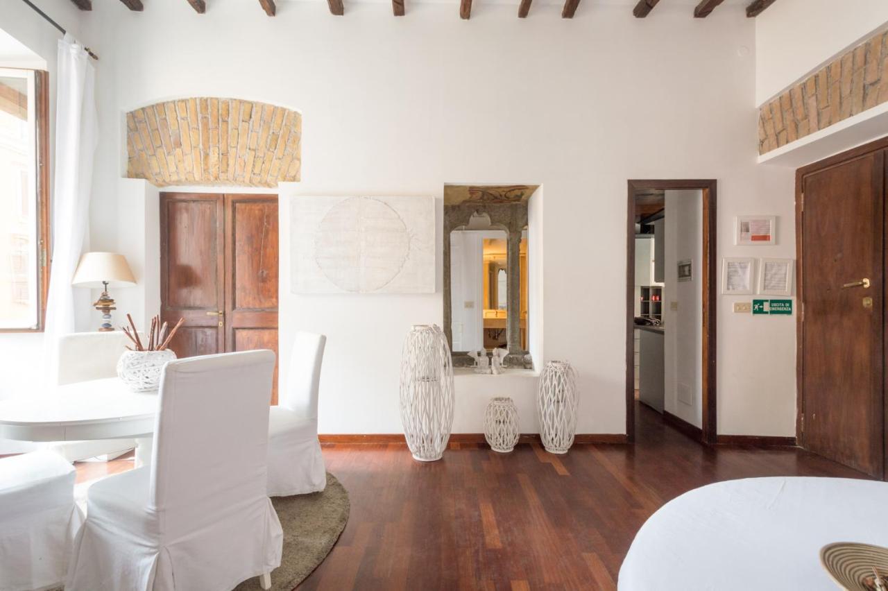 Ghetto Campo dei Fiori Luxury white rooms Roma Esterno foto