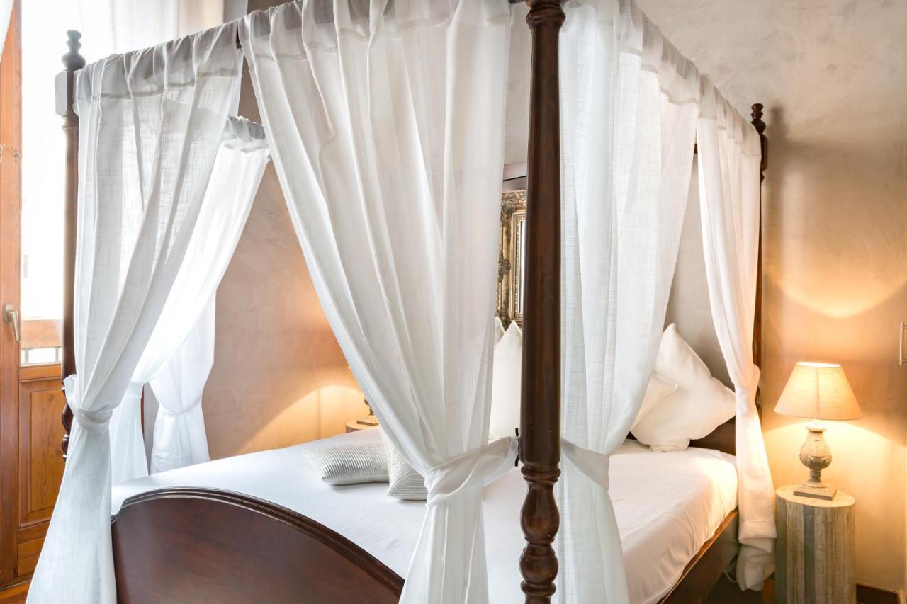Ghetto Campo dei Fiori Luxury white rooms Roma Esterno foto